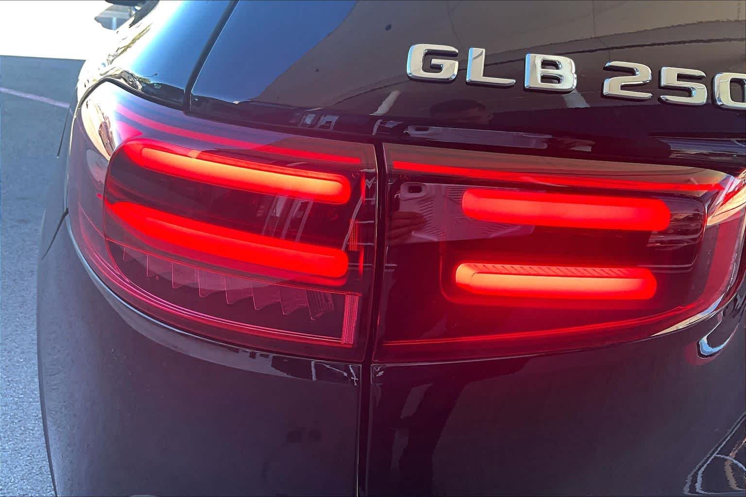 Certified Used 2026 Night Black Mercedes-Benz GLB 250 image 14