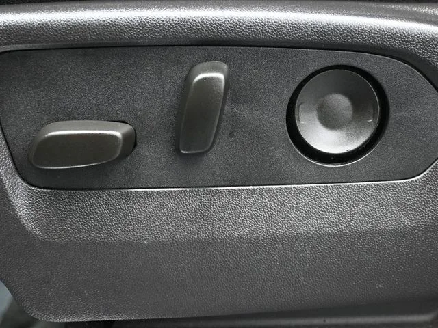 2024 GMC Sierra 1500 SLT - Photo 12