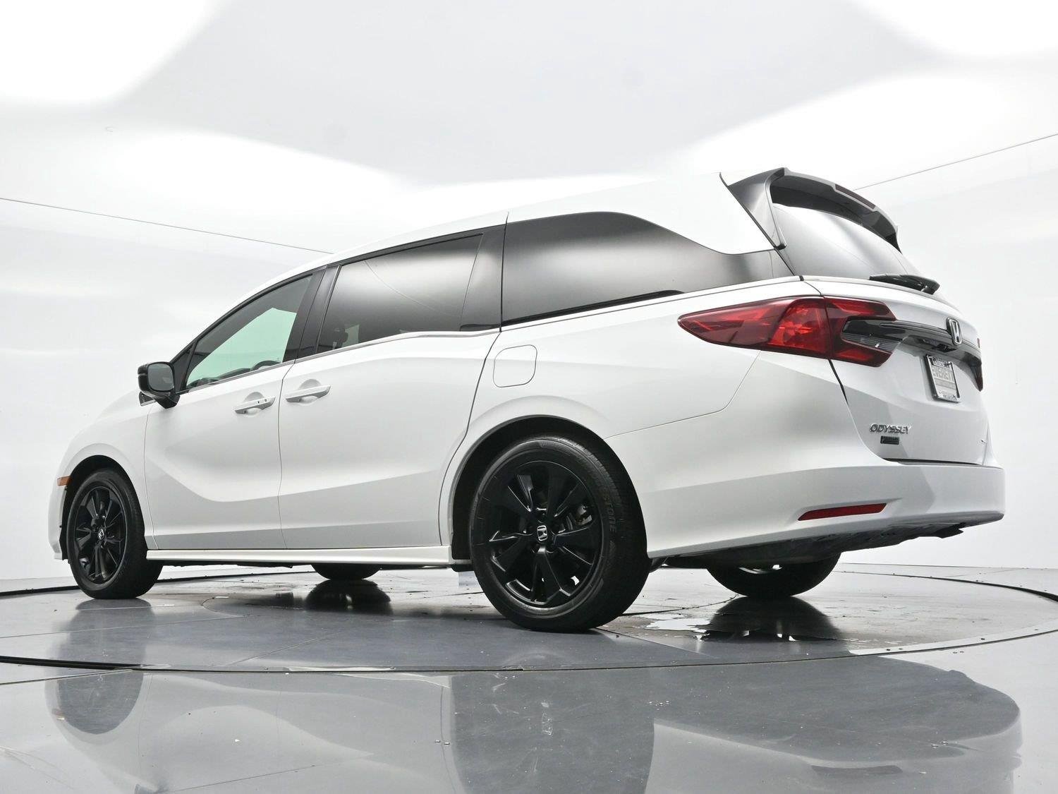 Used 2024 White Honda Sport image 44