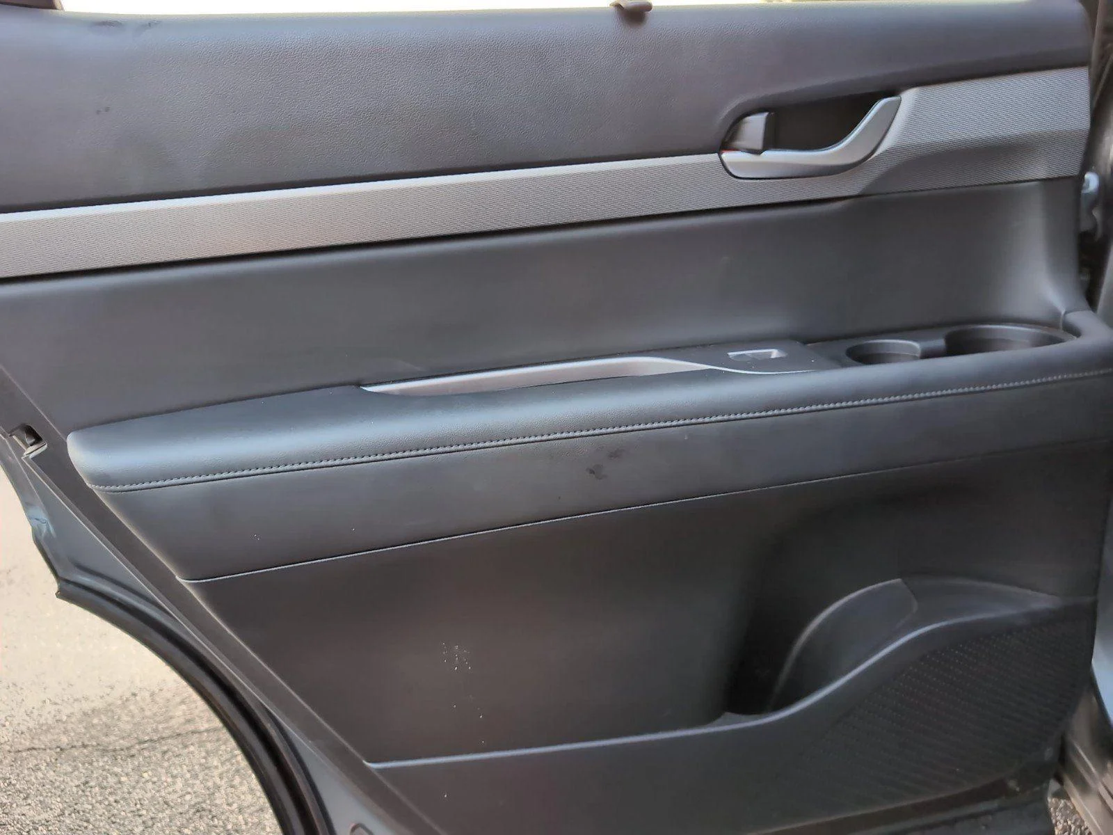 Used 2022 Rainforest Hyundai SEL image 32