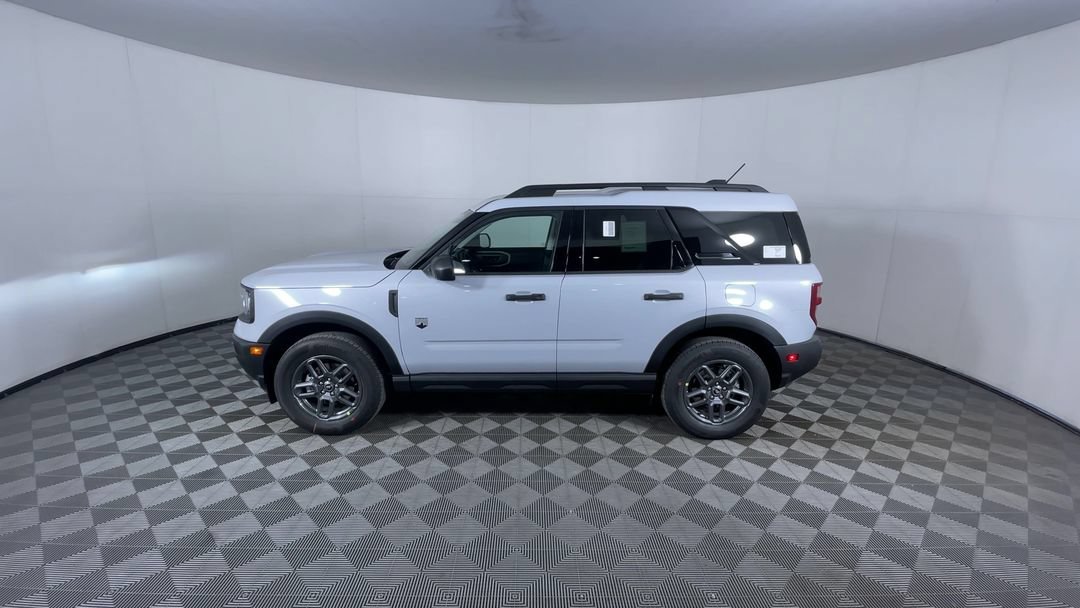 Used 2026 Space White Metallic Ford Big Bend image 5