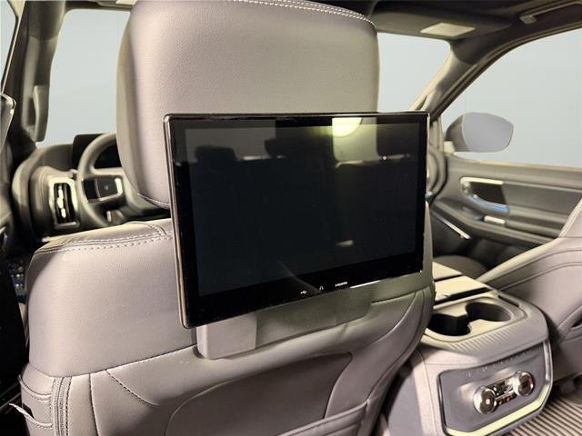 New 2026 Glacier Gray Metallic Tri-Coat Ford Platinum® image 61