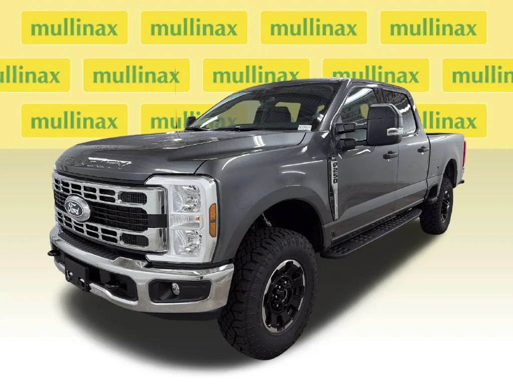 New 2027 Gray Ford XLT Tremor image 13