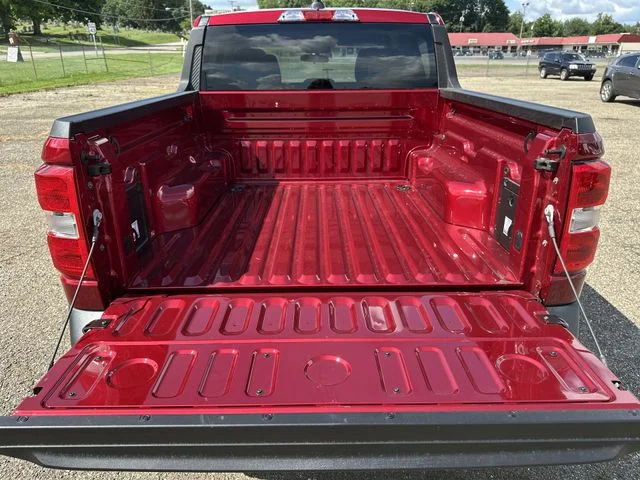 New 2026 Ruby Red Metallic Tinted Clearcoat Ford XLT image 21