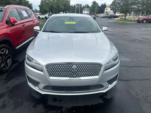 Certified Used 2019 Silver Lincoln Standard image 9
