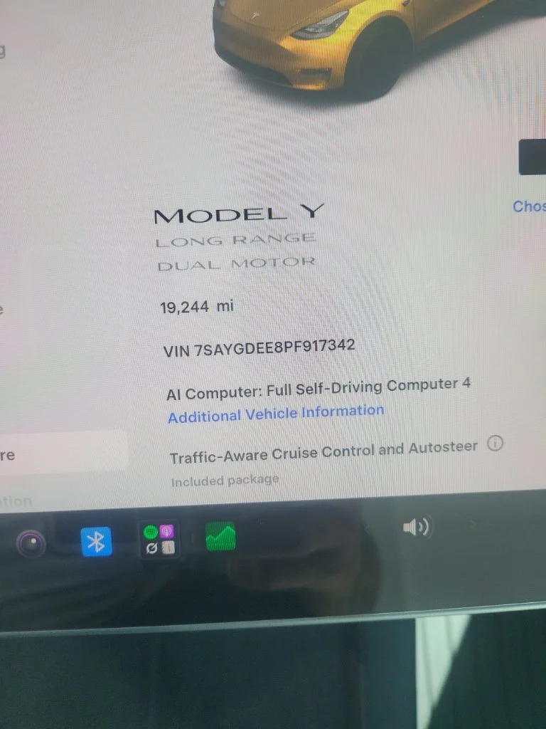 Used 2023  Tesla Long Range image 9