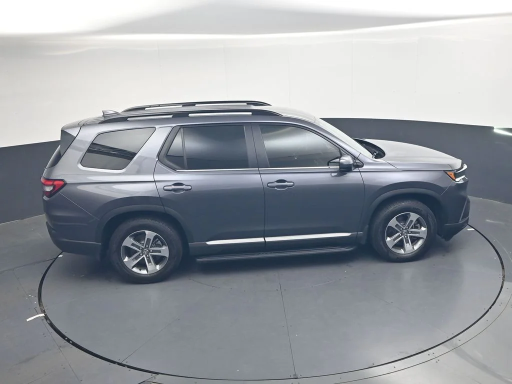 Used 2025 Modern Steel Metallic Honda EX-L image 38