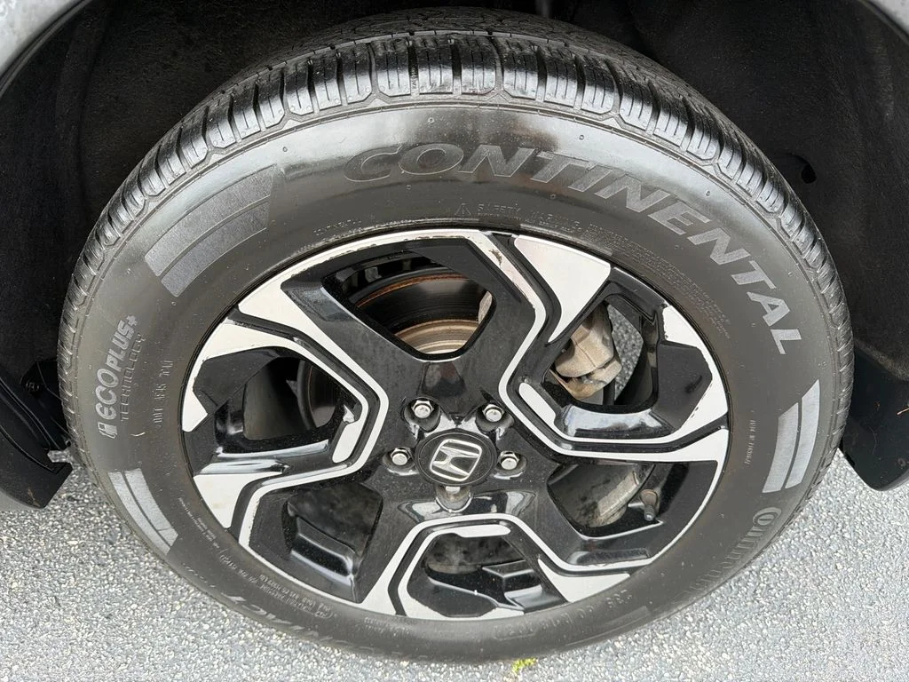 Used 2018 Black Honda Touring image 20