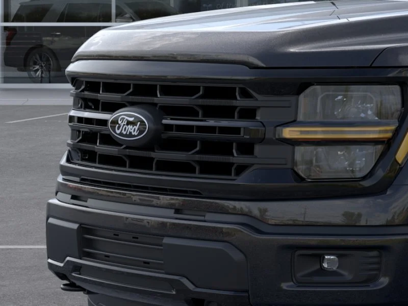 New 2026 Agate Black Metallic Ford XLT image 42