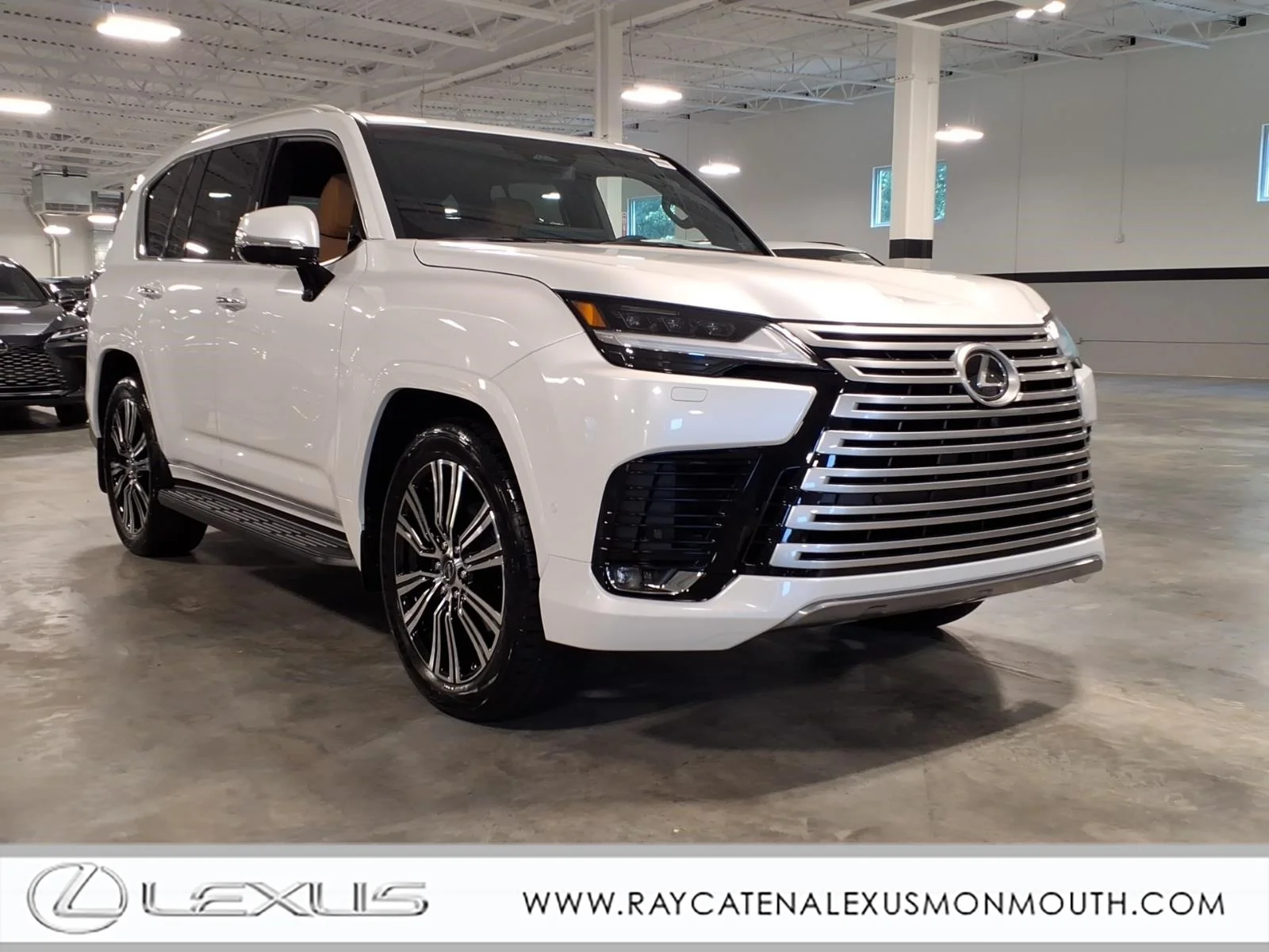 New 2026 White Lexus 700h Luxury image 1