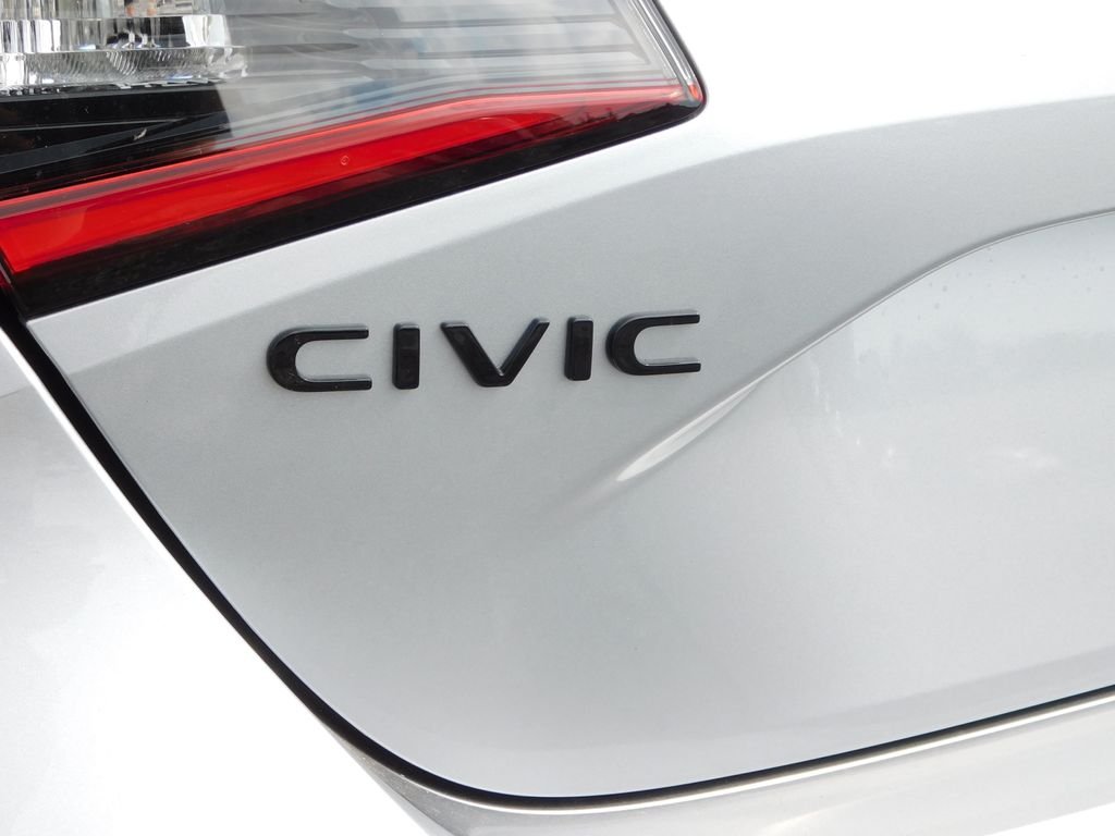 New 2026 Solar Silver Metallic Honda Sport Touring image 39