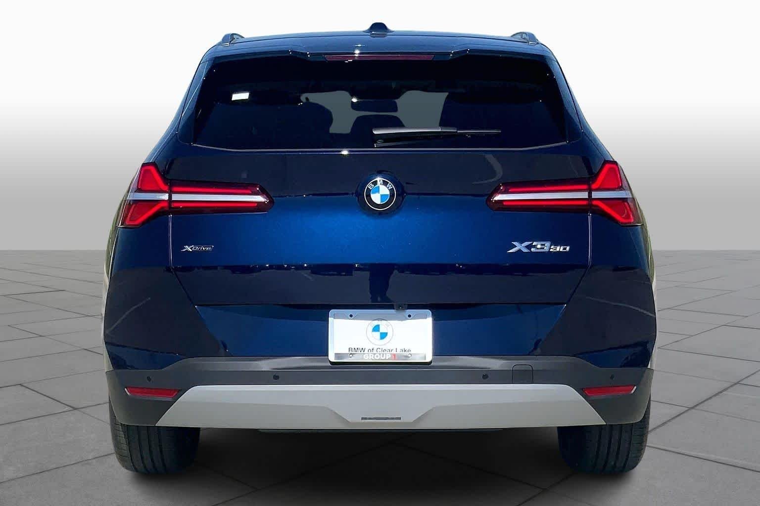 Used 2026 Tanzanite Blue II Metallic BMW 30 xDrive image 4