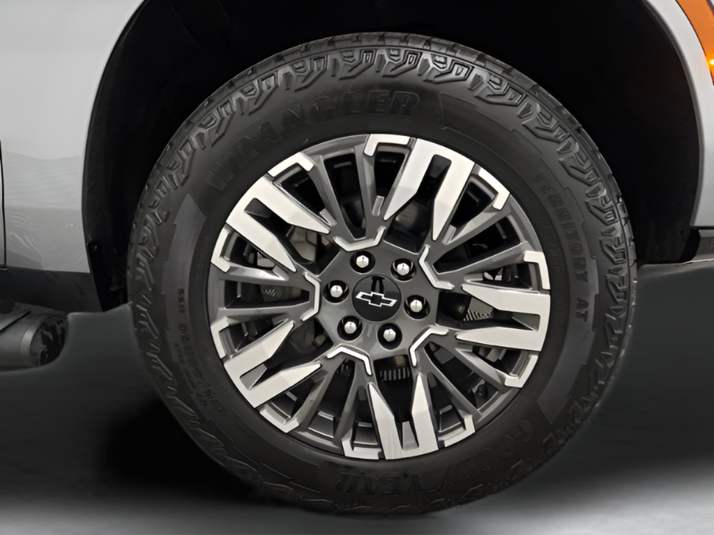 Used 2025 Sterling Gray Metallic Chevrolet Z71 image 47