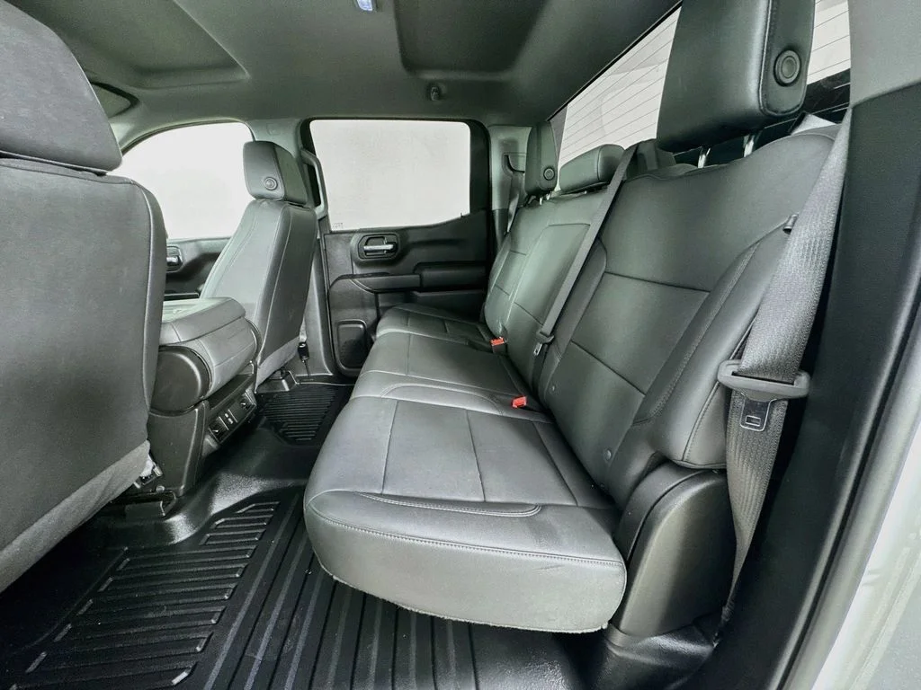 Used 2024 White Chevrolet WT image 29