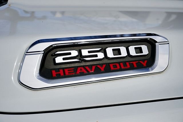 Certified Used 2022 White Ram Big Horn image 10