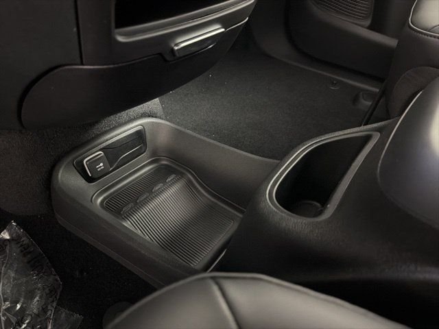 2026 Chrysler Voyager LX - Photo 19