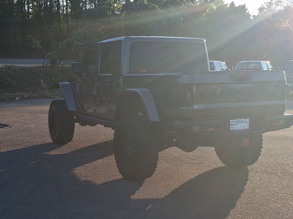 Used 2021 Gray Jeep Rubicon image 8