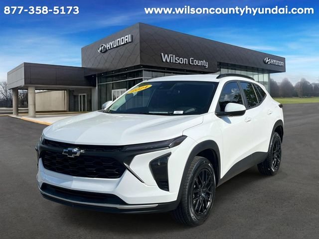 2024 Chevrolet Trax LT's photo