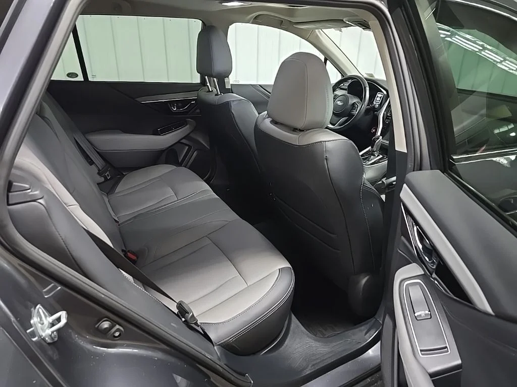 Used 2023 Gray Metallic Subaru Limited XT image 18