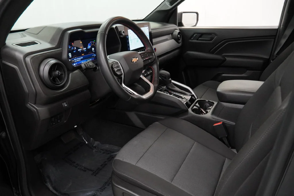 Used 2025 Black Chevrolet WT/LT image 19