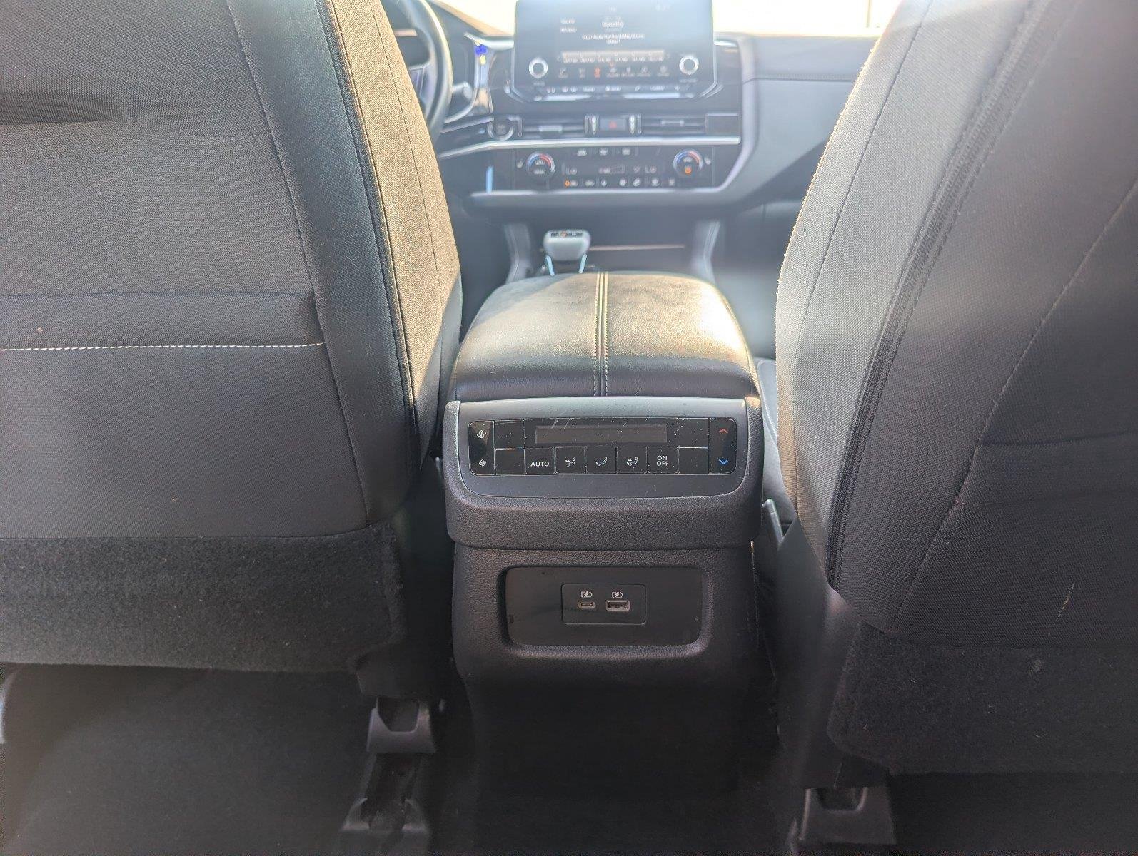 Used 2025 Super Black Nissan SV image 33