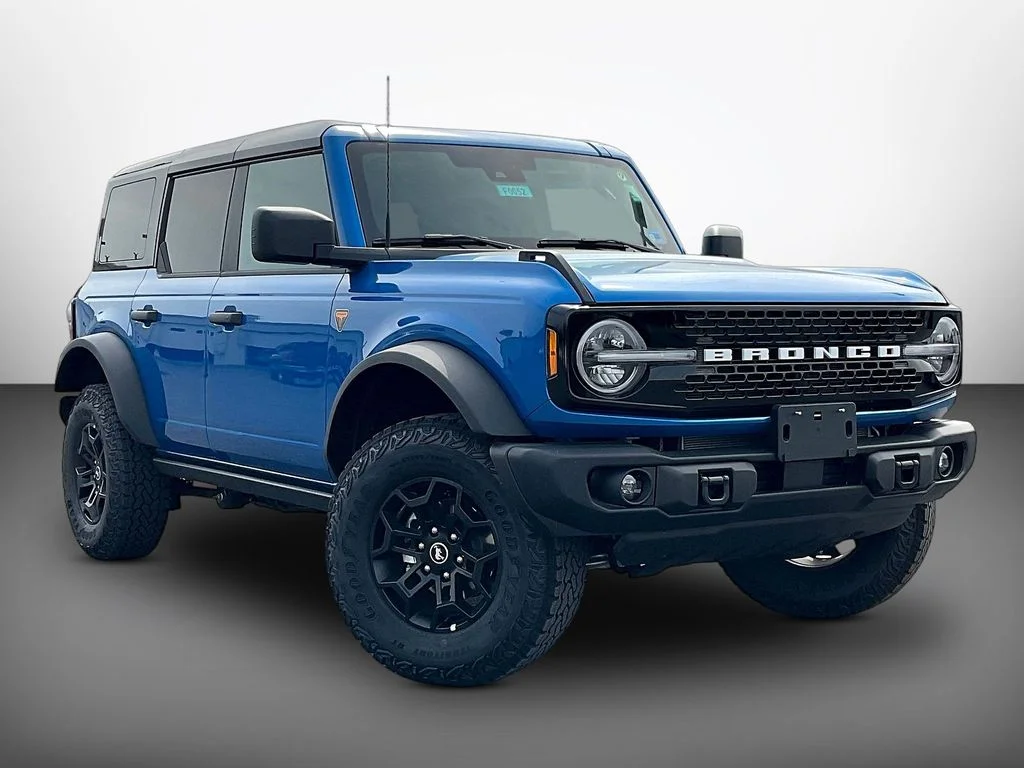 New 2026 Velocity Blue Metallic Ford Badlands® image 1