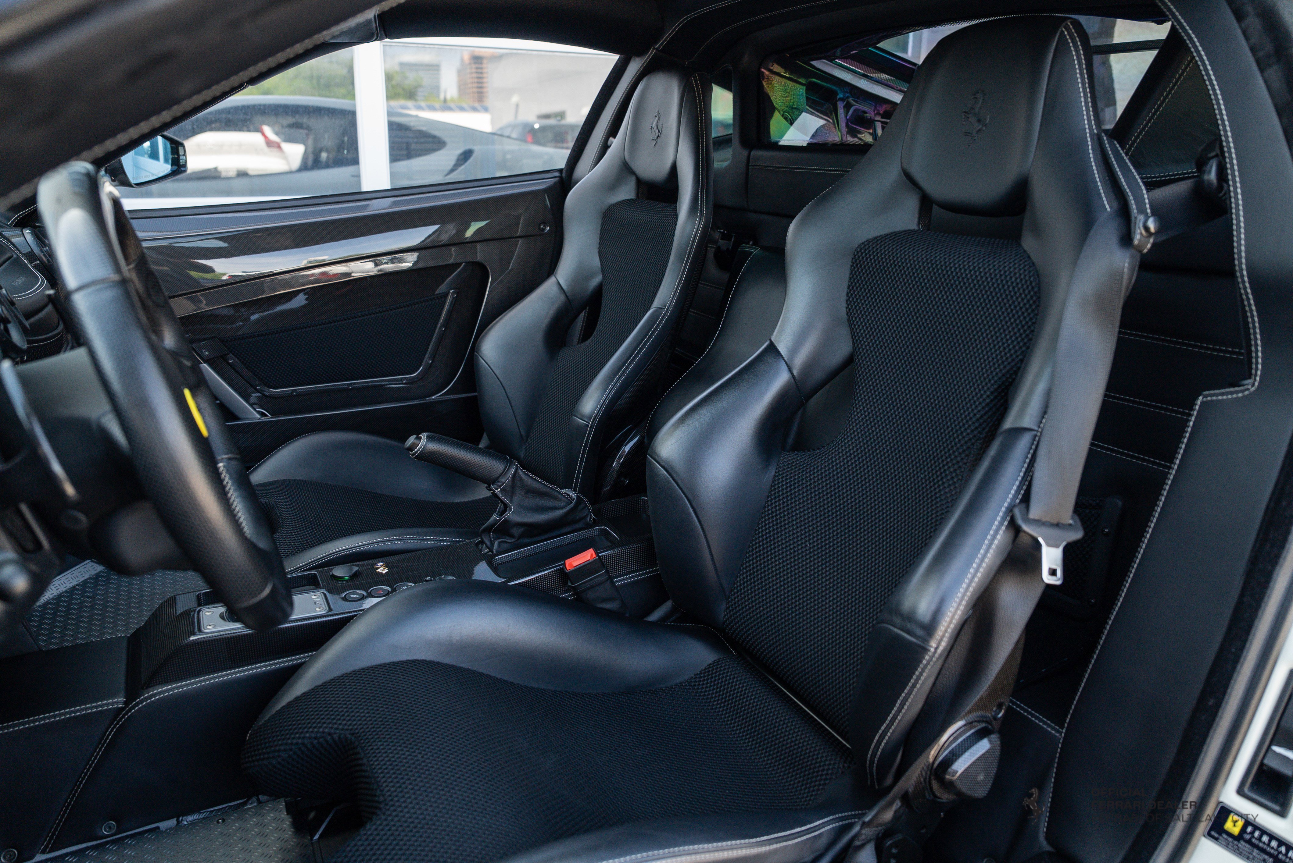 Used 2009 Bianco Avus Ferrari  image 19