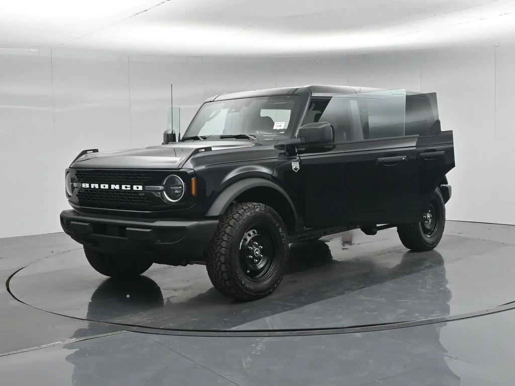 New 2026 Shadow Black Ford Big Bend image 30