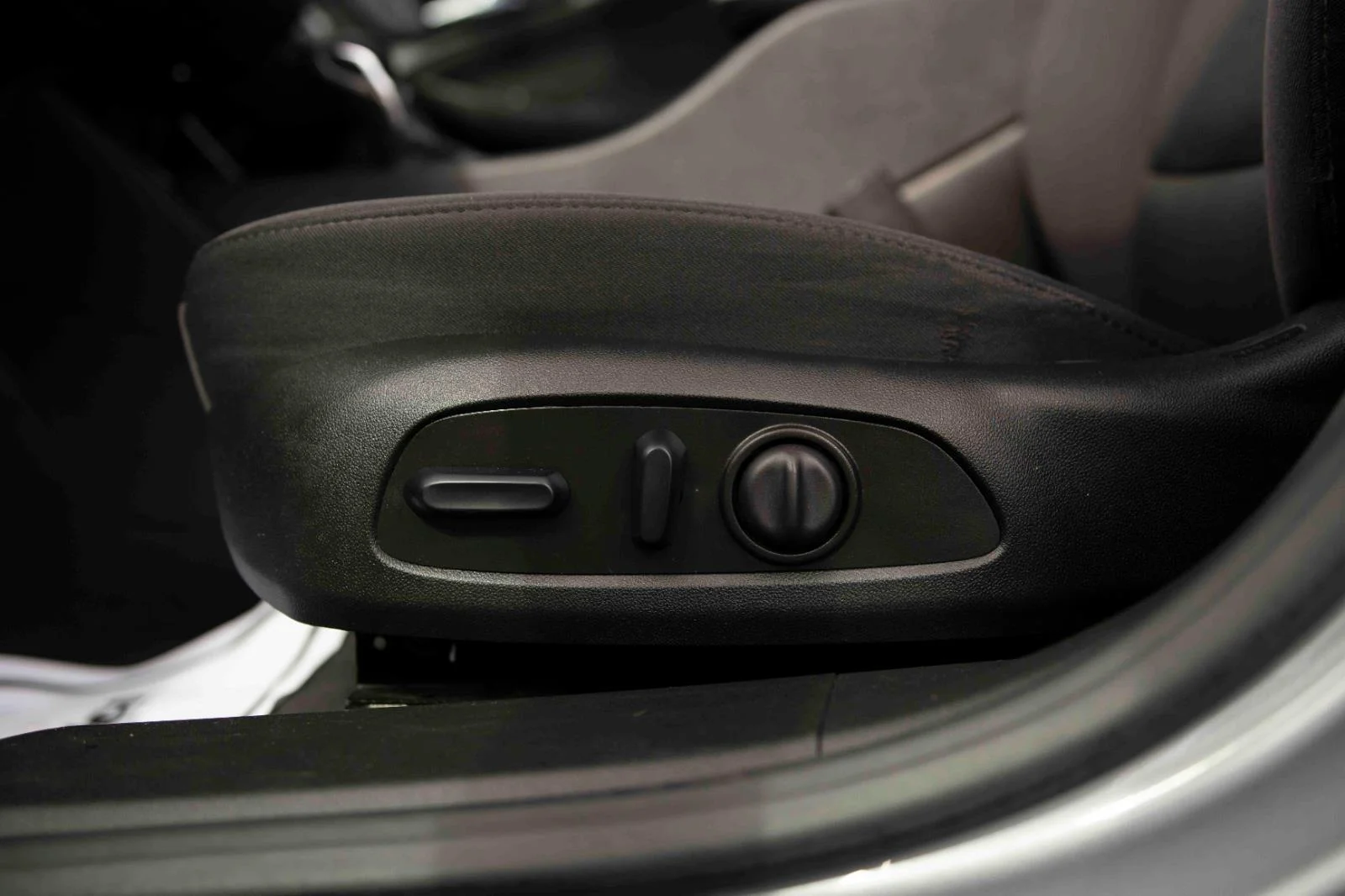 2023 Chevrolet Malibu 1LT - Photo 12