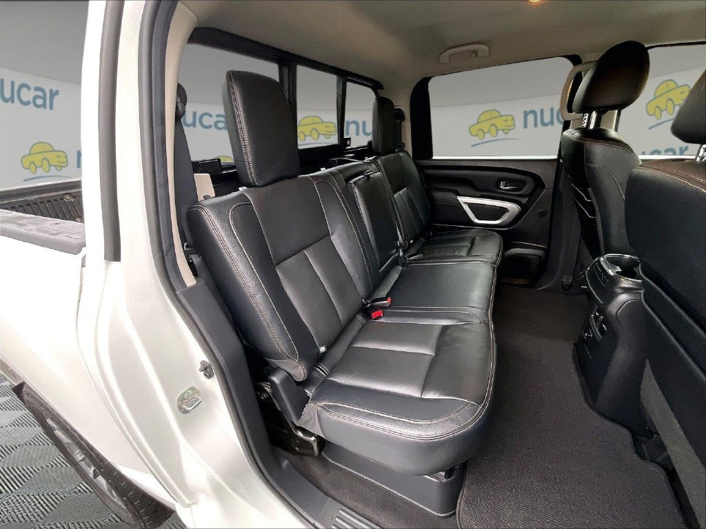 Used 2017 White Nissan SL image 19
