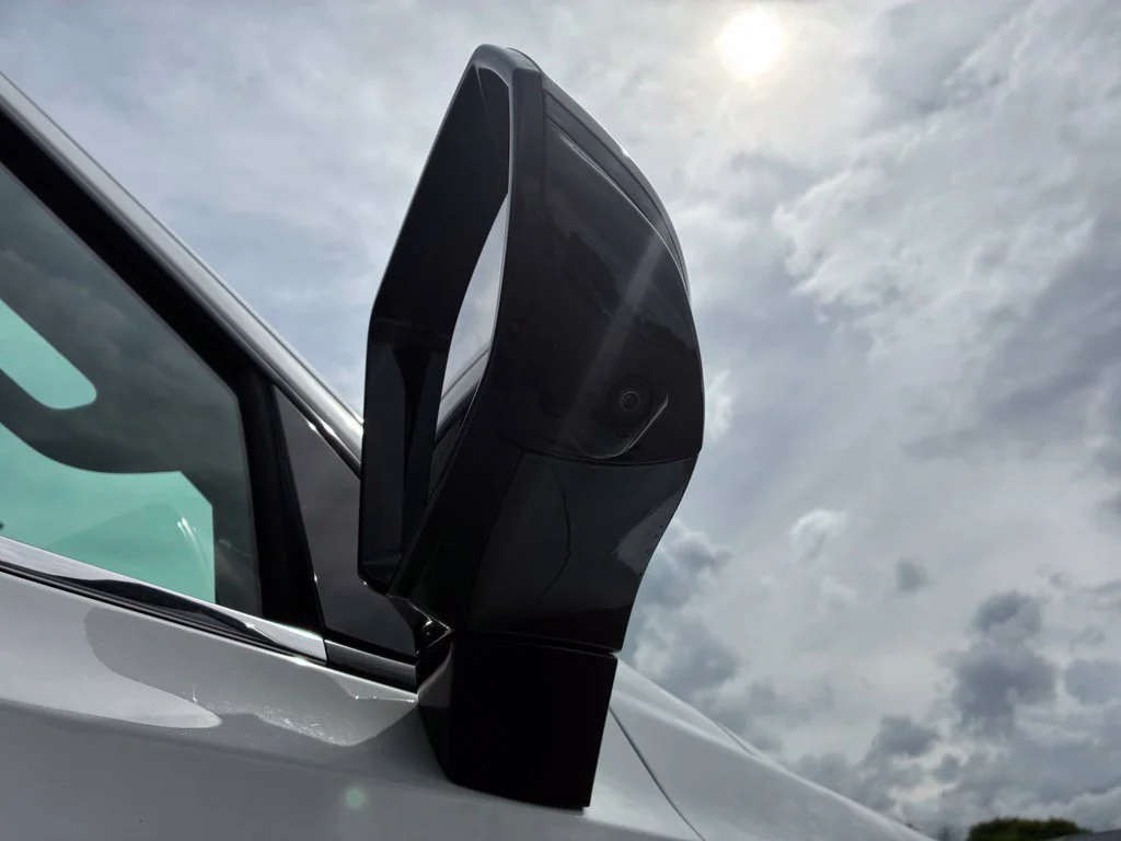 Used 2025 Summit White Chevrolet LT image 79