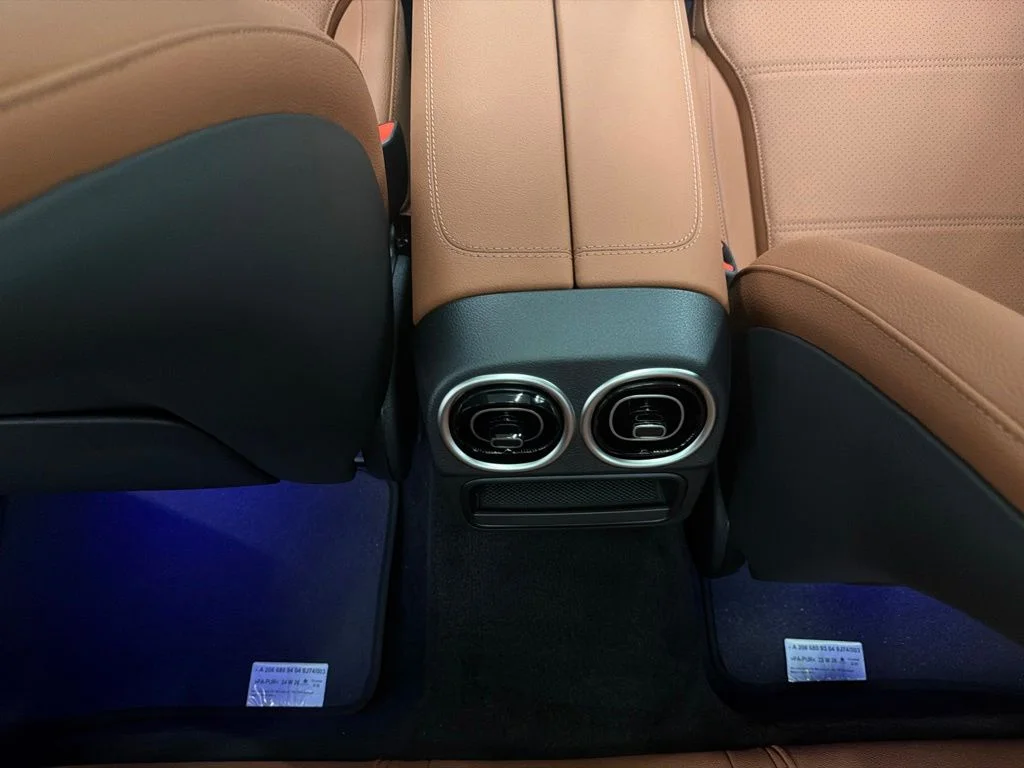 New 2026 Gray Mercedes-Benz C 300 image 23