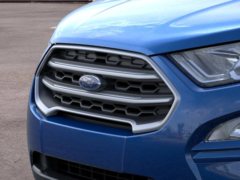 New 2021 Lightning Blue Metallic Ford SE image 17
