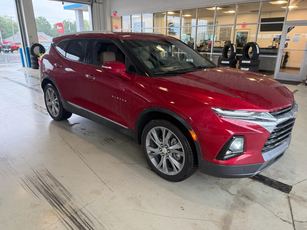 Used 2022 Cherry Red Tintcoat Chevrolet Premier image 9