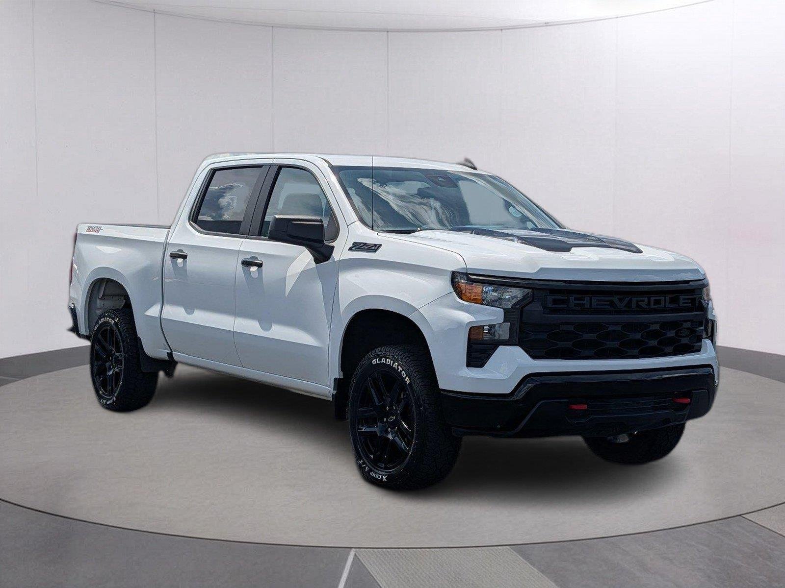 Used 2023 SUMMIT WHITE Chevrolet Custom Trail Boss image 8