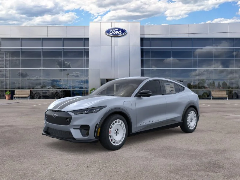 2025 Ford Mustang Mach-E GT - Photo 21