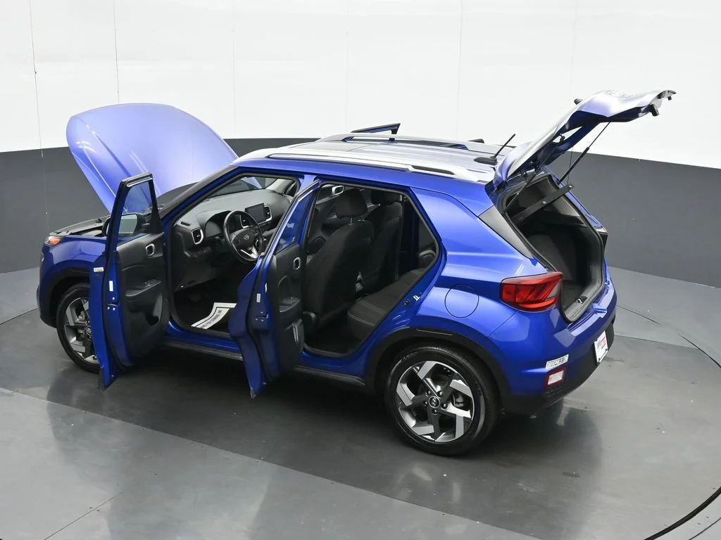 Used 2025 Blue Hyundai SEL image 38
