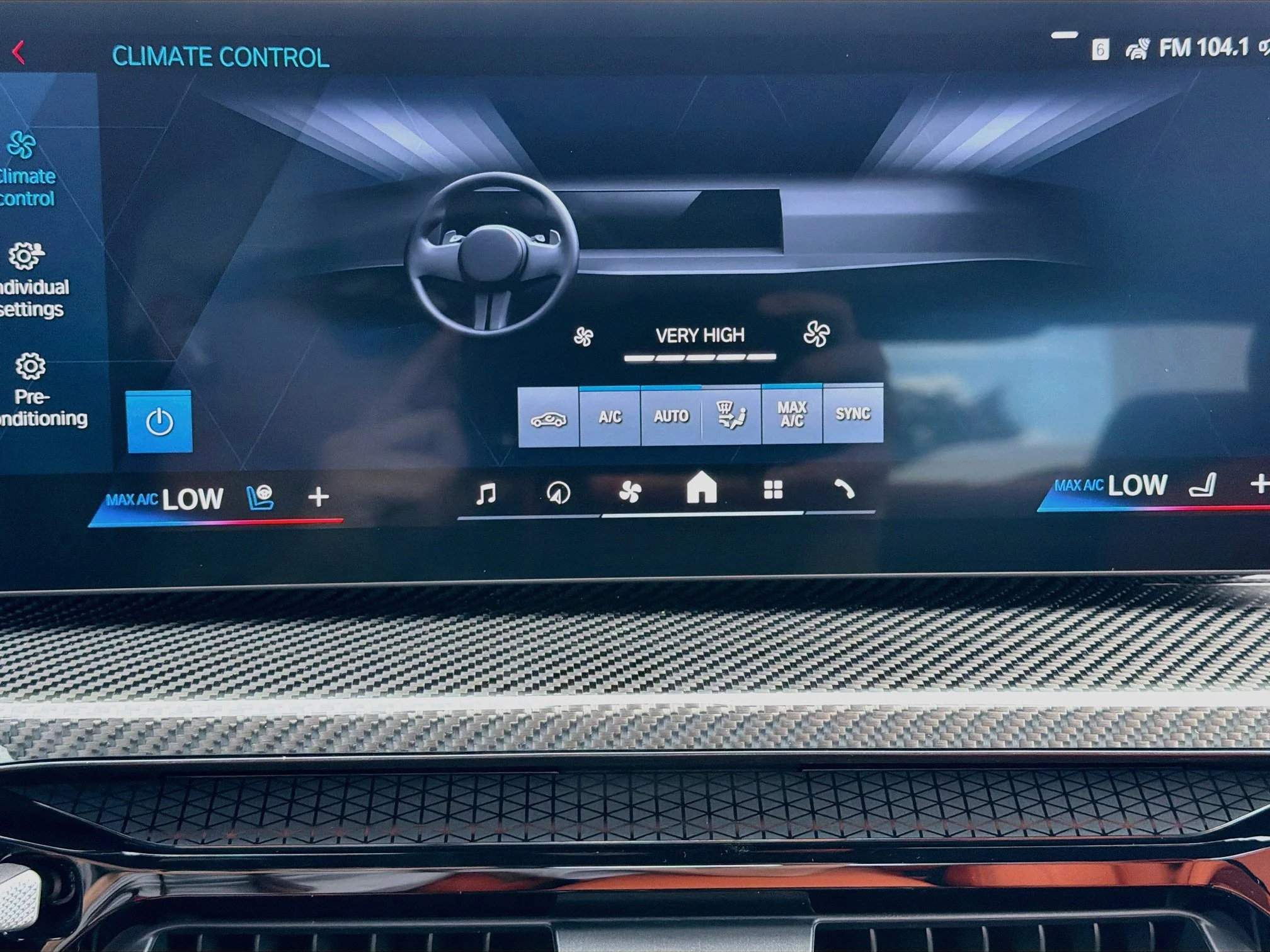 New 2027 Alpine White BMW Competition xDrive image 33