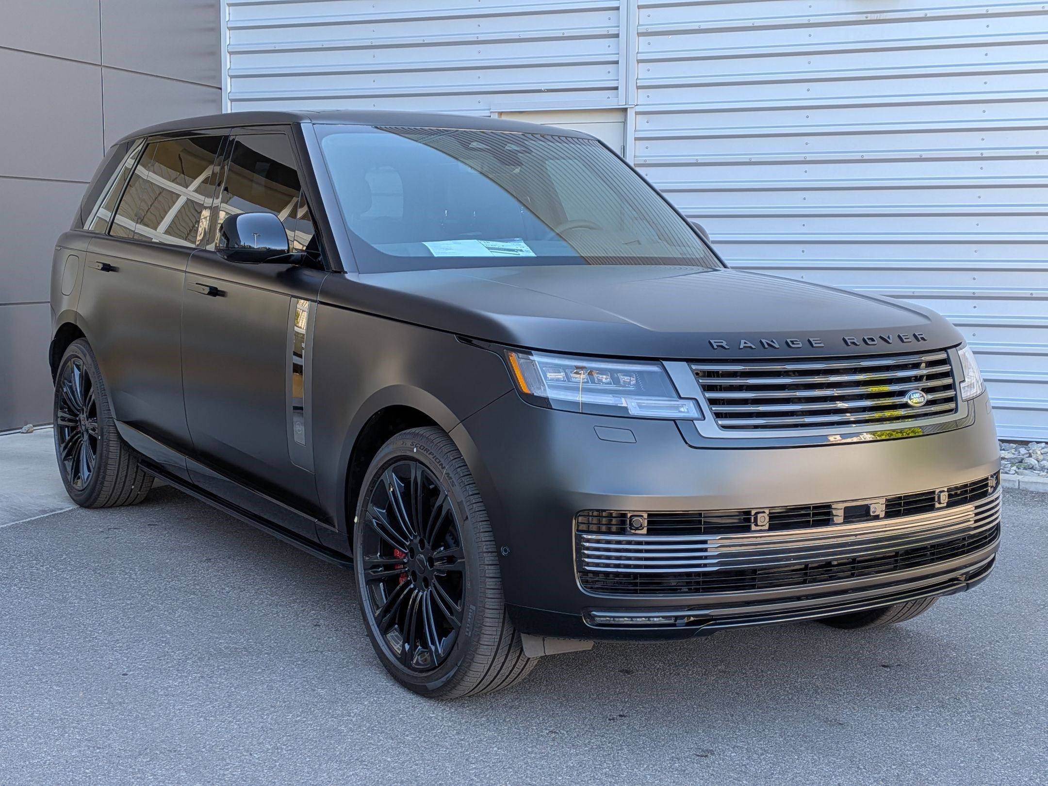 New 2026 Land Rover Range Rover P615 SV LWB SUV in Salt Lake City