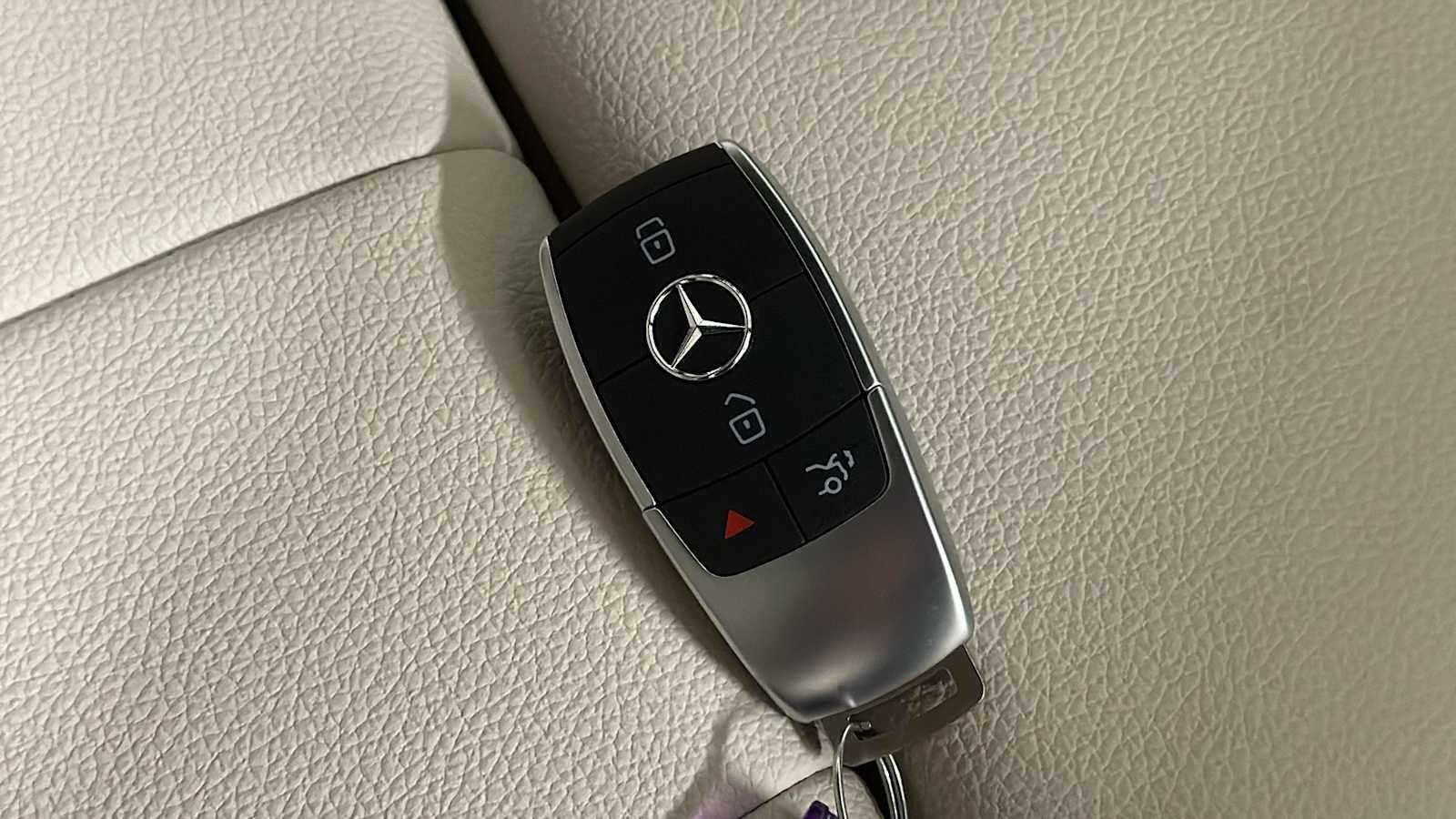 New 2026 Night Black Mercedes-Benz GLA 250 image 40