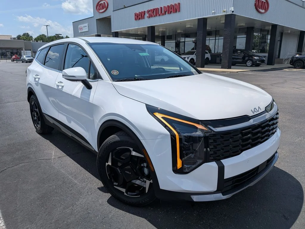 New 2026 White Pearl Kia EX image 28