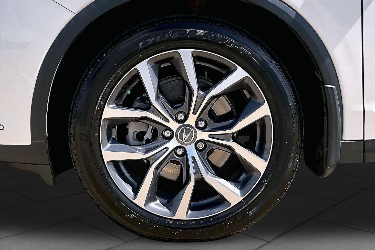 Used 2024 Platinum White Pearl Acura w/Technology Package image 11