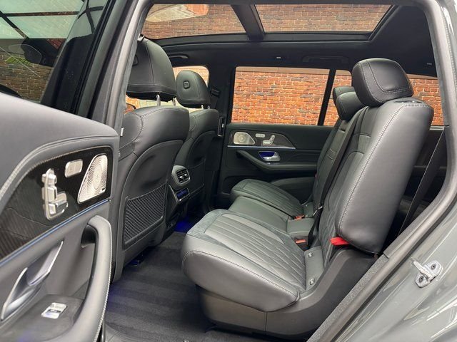 New 2026 MANUFAKTUR Silicon Grey Mercedes-Benz GLS 63 AMG® image 21