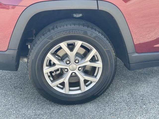 Used 2022 Red Jeep Limited image 7