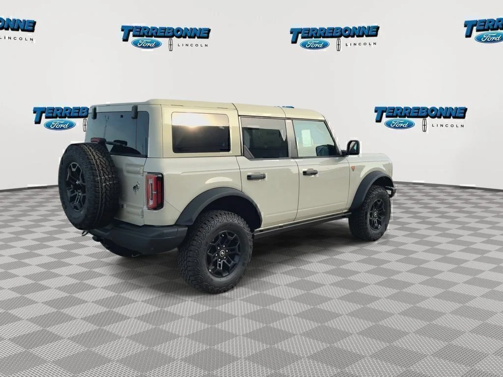 New 2026 Desert Sand Ford Badlands® image 8