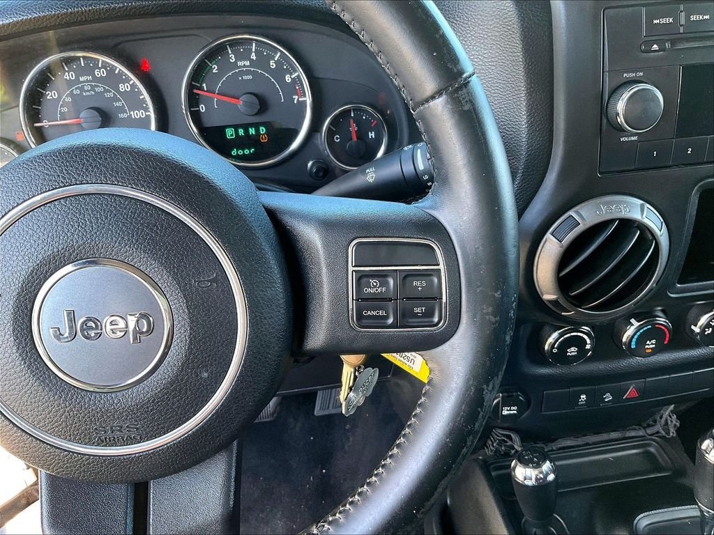 Used 2014 White Jeep Sport image 22
