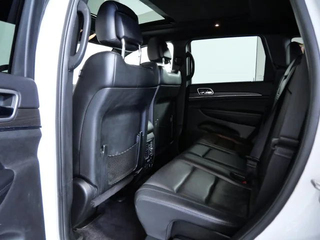 Used 2018 White Jeep Limited image 13