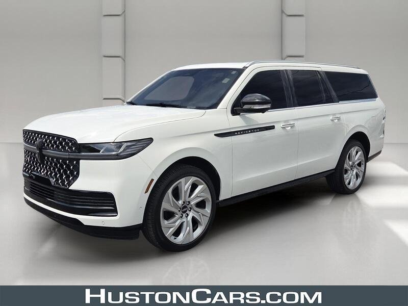 2025 Lincoln Navigator