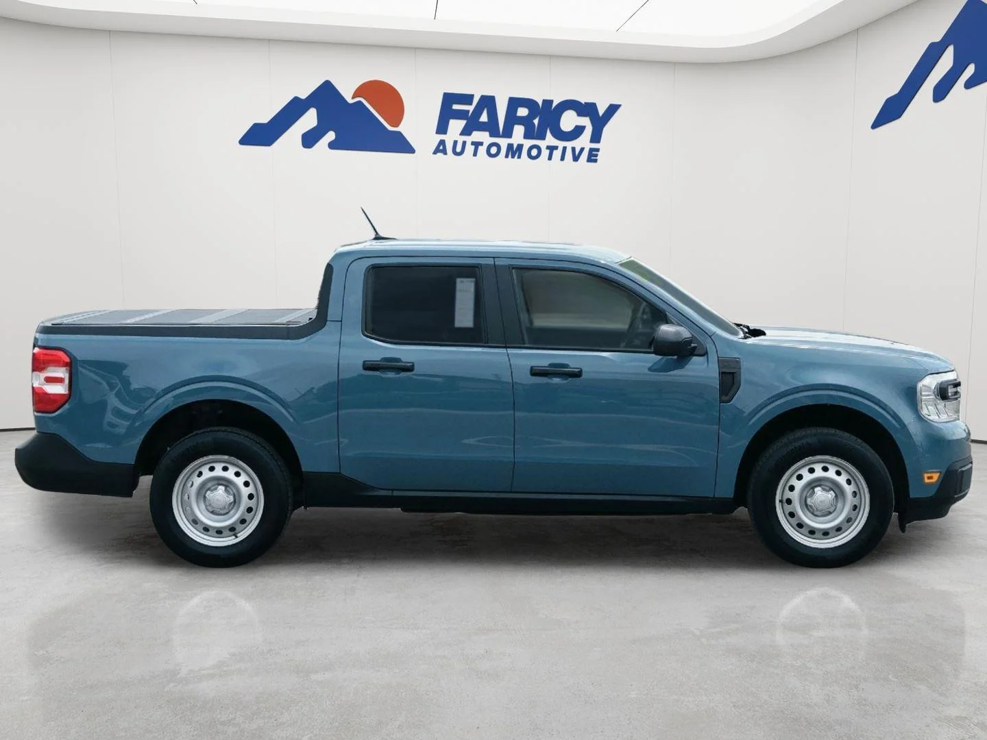 Used 2023 Area 51 Ford XL image 4