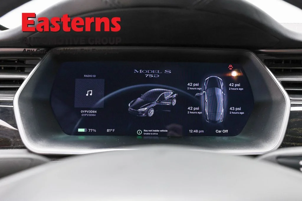 Used 2018 Black Tesla 75D image 12